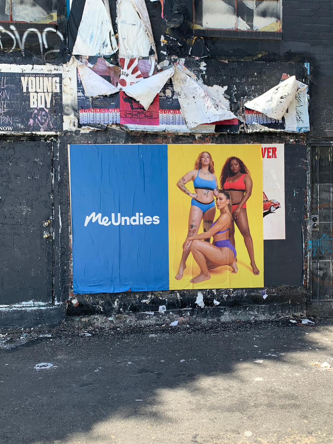 IMG_MeUndies-Billboard-Wonder-Women